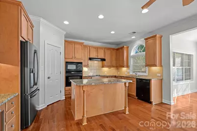 2305 Barrington Ridge Drive, Waxhaw, NC 28173 - Photo 8