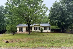 2723 Tatertown Loop, Nebo, NC 28761 - Photo 2