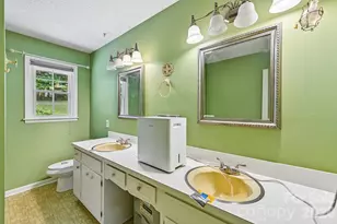 8417 Rolling Hills Ave, Hickory, NC 28602 - Photo 22
