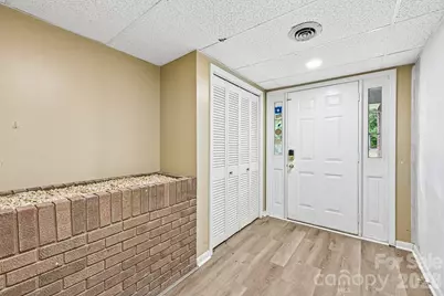 8417 Rolling Hills Avenue, Hickory, NC 28602 - Photo 4