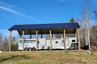 4085 Hunting Country Rd, Tryon, NC 28782 - Photo 18