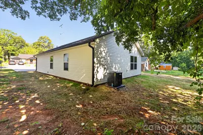 157 Third Street E, Gaffney, SC 29340 - Photo 6