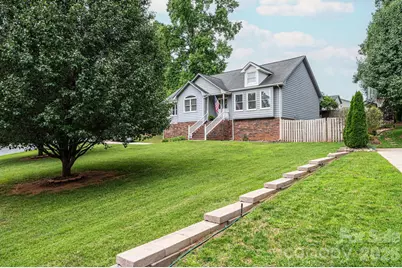 4158 Arrowhead Drive NE, Hickory, NC 28601 - Photo 6