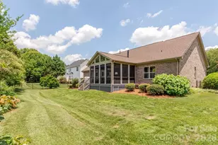 7032 Kidwelly Ln, Matthews, NC 28104 - Photo 22