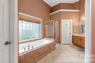 7032 Kidwelly Ln, Matthews, NC 28104 - Photo 28