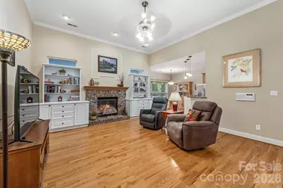 7032 Kidwelly Lane, Matthews, NC 28104 - Photo 10