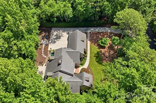 2402 Beaucatcher Ln, Charlotte, NC 28270 - Photo 44