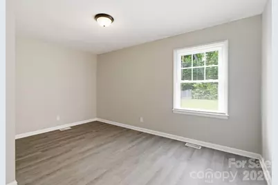 2732 Thornton Road, Charlotte, NC 28208 - Photo 12