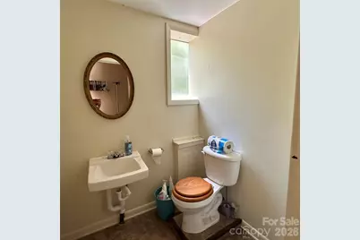 422 US Highway 19E Highway, Spruce Pine, NC 28777 - Photo 34