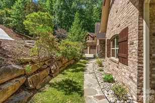 1313 High Trail Dr, Nebo, NC 28761 - Photo 6