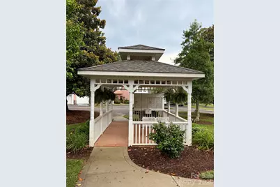 1392 21st Avenue NE, Hickory, NC 28601 - Photo 16