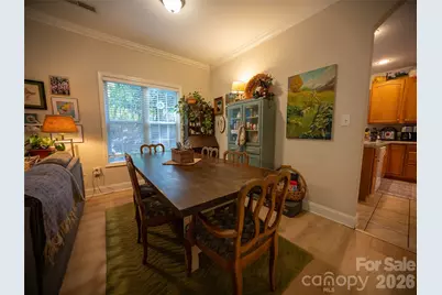 1392 21st Avenue NE, Hickory, NC 28601 - Photo 10