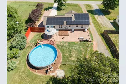 114 Glenwood Valley Drive, Harmony, NC 28634 - Photo 2