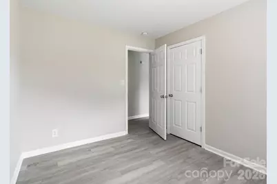 2725 Thornton Road, Charlotte, NC 28208 - Photo 8