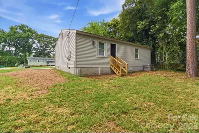 2725 Thornton Road, Charlotte, NC 28208 - Photo 14