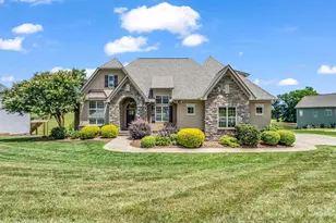 113 Deer Brook Dr, Shelby, NC 28150 - Photo 2
