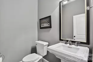 2929 Providence Trail Ln, Charlotte, NC 28270 - Photo 40