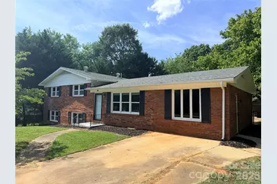 267 Hoopaugh Avenue, Ellenboro, NC 28040 - Photo 2