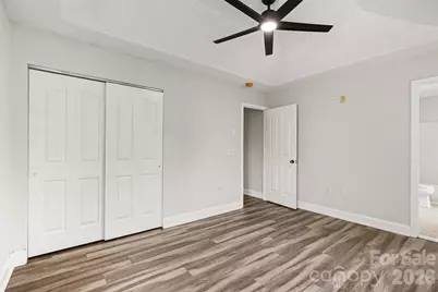 6010 Raisin Tree Lane, Charlotte, NC 28215 - Photo 22