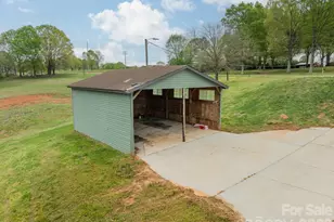 1410 Mays Chapel Church Rd, Newton, NC 28658 - Photo 16
