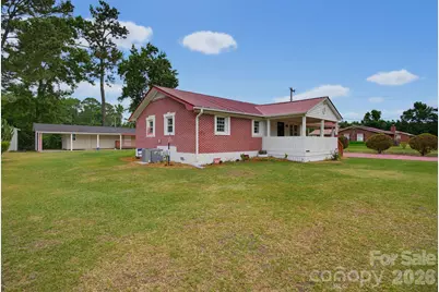 149 Dobbins Street, Wallace, NC 28466 - Photo 2