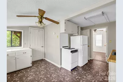 247 Legacy Layne Drive, Hendersonville, NC 28792 - Photo 24