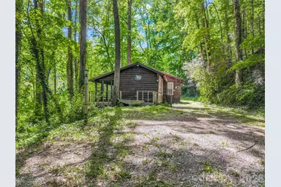 247 Legacy Layne Drive, Hendersonville, NC 28792 - Photo 14