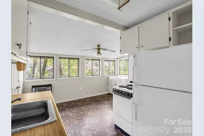 247 Legacy Layne Drive, Hendersonville, NC 28792 - Photo 28