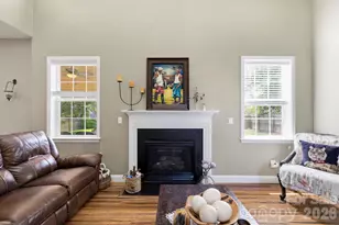 266 Wildbriar Rd, Fletcher, NC 28732 - Photo 12
