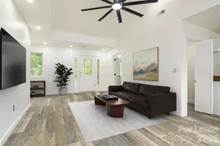 286 Berkeley Rd, Hendersonville, NC 28792 - Photo 20