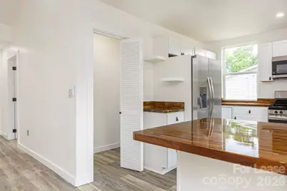 286 Berkeley Road, Hendersonville, NC 28792 - Photo 8