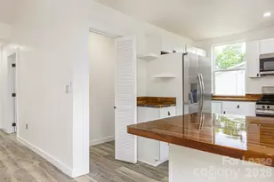 286 Berkeley Rd, Hendersonville, NC 28792 - Photo 8