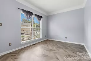 10606 Augustine Hill Ln, Charlotte, NC 28227 - Photo 4