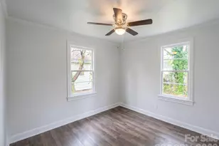 142 S Ervin Ave, Newton, NC 28658 - Photo 12