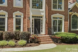8916 Abrell Walk Ct, Charlotte, NC 28226 - Photo 2