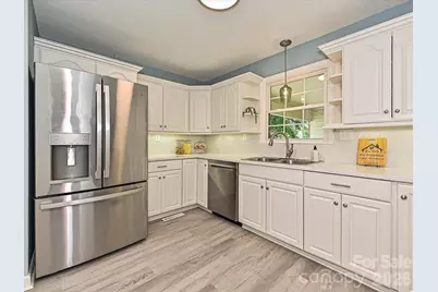218 Sturbridge Drive, Charlotte, NC 28214 - Photo 16