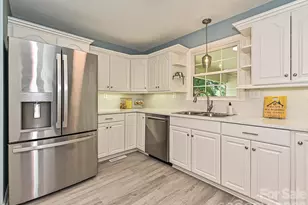 218 Sturbridge Dr, Charlotte, NC 28214 - Photo 16