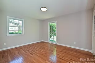 218 Sturbridge Dr, Charlotte, NC 28214 - Photo 22