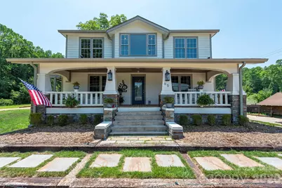 65 Walnut Street, Marion, NC 28752 - Photo 1