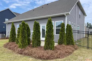119 Port Bow Dr, Troutman, NC 28166 - Photo 2