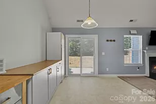 9229 Simonton Dr, Charlotte, NC 28269 - Photo 16