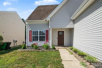 9229 Simonton Drive, Charlotte, NC 28269 - Photo 2