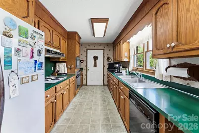 753 Patrick Road, Gastonia, NC 28056 - Photo 10