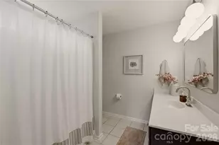 1514 Sylvia Ct, Charlotte, NC 28205 - Photo 16