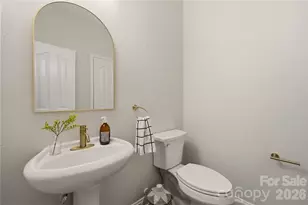 1514 Sylvia Ct, Charlotte, NC 28205 - Photo 14