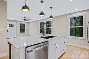 11 Baldwin St, Asheville, NC 28803 - Photo 20