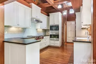 350 Shasta Ln, Charlotte, NC 28211 - Photo 8