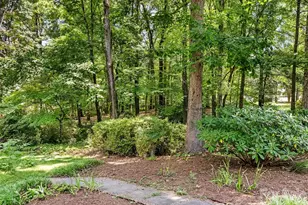 350 Shasta Ln, Charlotte, NC 28211 - Photo 28