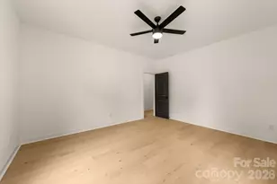 3031 Mathis Dr, Charlotte, NC 28208 - Photo 36