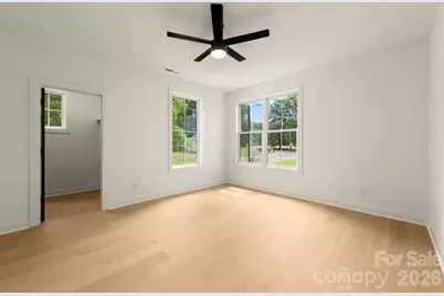 3031 Mathis Drive, Charlotte, NC 28208 - Photo 16